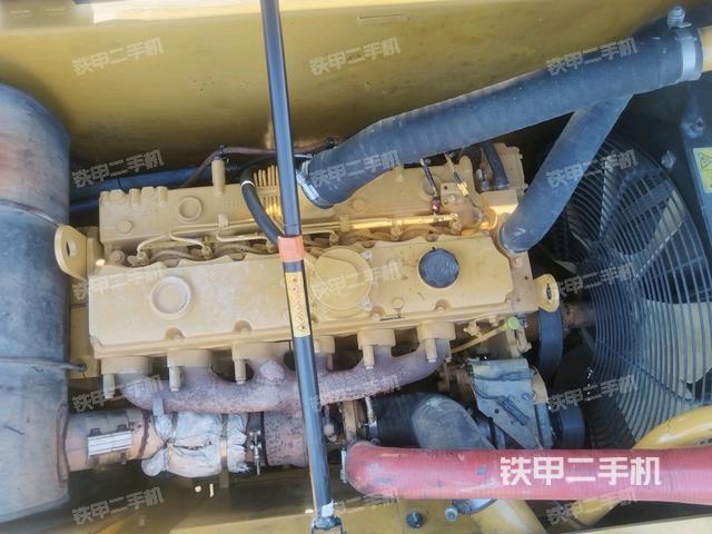 發(fā)動機室(上車部件) 發(fā)動機室(上車部件)