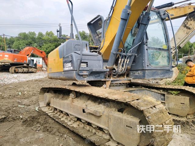 右前45(整機外觀) 右前45(整機外觀)