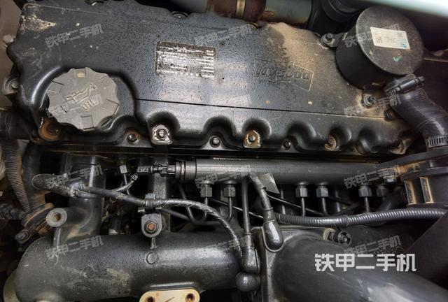 发动机整体俯视(整机外观) 发动机整体俯视(整机外观)