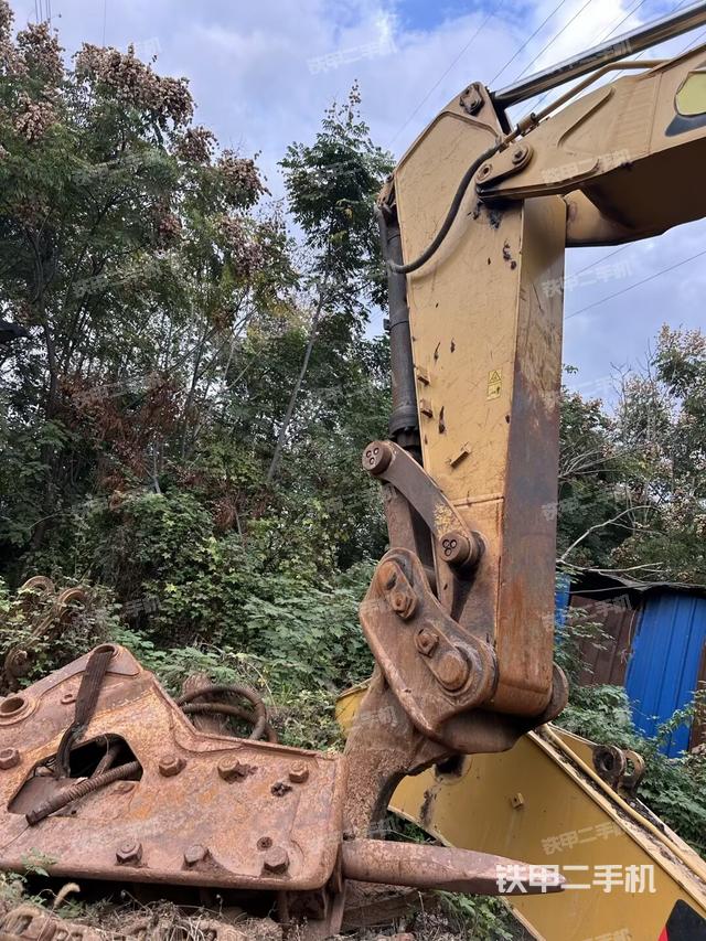 右導(dǎo)向輪(行走機構(gòu)) 右導(dǎo)向輪(行走機構(gòu))