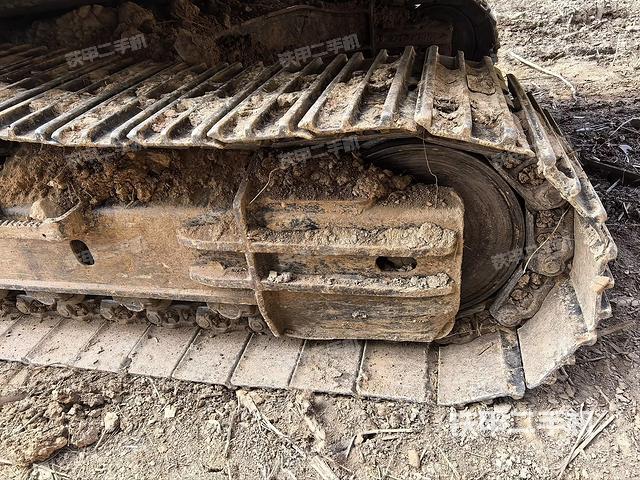 右侧行走马达盖板(行走机构) 右侧行走马达盖板(行走机构)