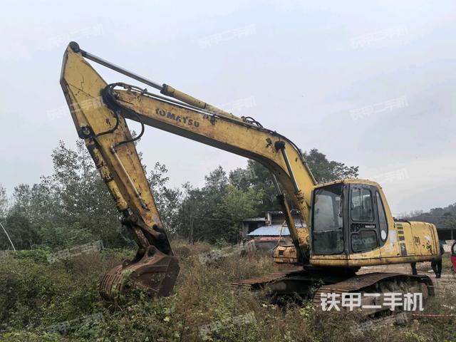 小松PC220-6挖掘機