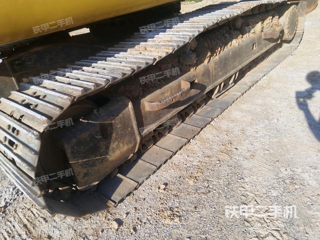 左側(cè)履帶整體?(行走機構(gòu)) 左側(cè)履帶整體?(行走機構(gòu))