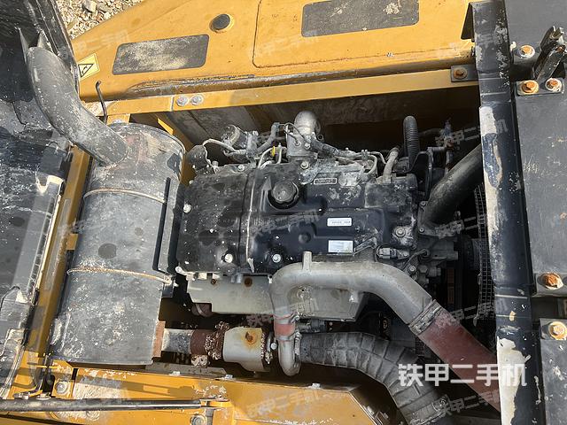 发动机整体俯视(整机外观) 发动机整体俯视(整机外观)