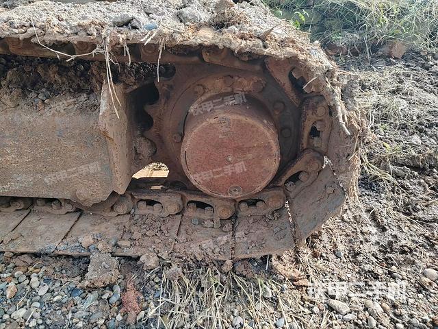 單側履帶整體(整機外觀) 單側履帶整體(整機外觀)