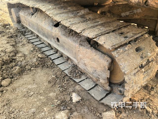 左侧行走马达盖板(行走机构) 左侧行走马达盖板(行走机构)