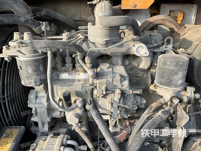 發(fā)動機整體俯視(整機外觀) 發(fā)動機整體俯視(整機外觀)