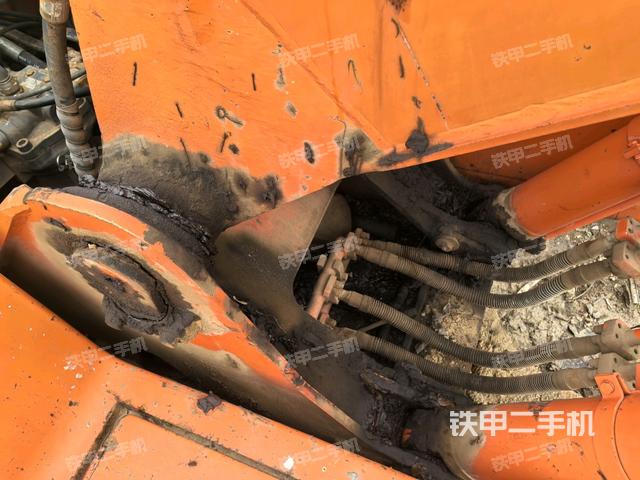 大臂根部 斜视（工作和回转装置）