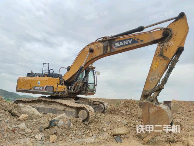 右前45(整機(jī)外觀) 右前45(整機(jī)外觀)