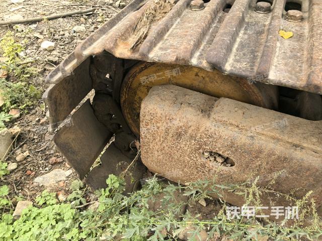 右側(cè)履帶整體(行走機(jī)構(gòu)) 右側(cè)履帶整體(行走機(jī)構(gòu))