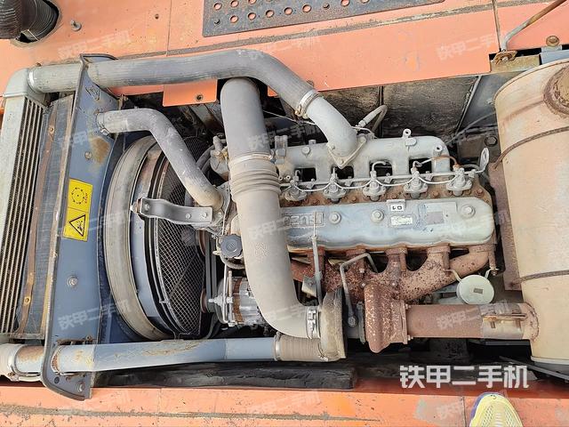 发动机整体俯视(整机外观) 发动机整体俯视(整机外观)