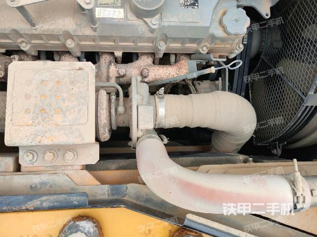 增压器特写(上车部件) 增压器特写(上车部件)