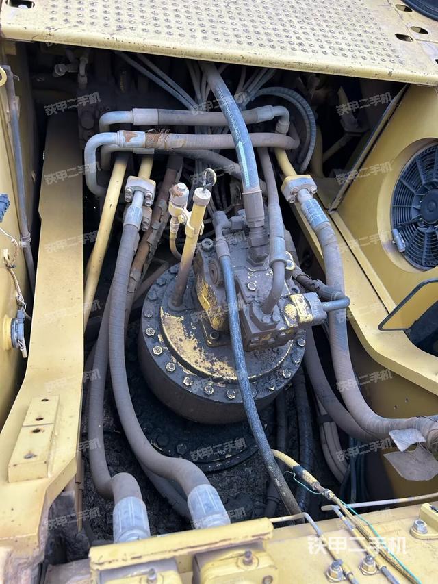 回轉(zhuǎn)馬達(上車部件) 回轉(zhuǎn)馬達(上車部件)