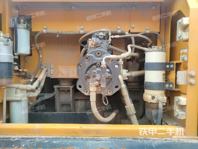 液压泵室(大件舱室) 液压泵室(大件舱室)