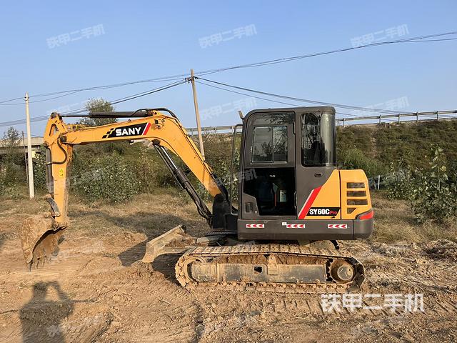 三一重工SY55C挖掘機