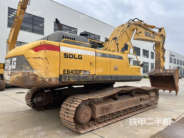 整機(jī)右后45°(整機(jī)外觀) 整機(jī)右后45°(整機(jī)外觀)