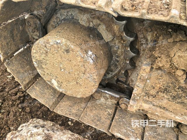 左側(cè)行走馬達(dá)蓋板(行走機(jī)構(gòu)) 左側(cè)行走馬達(dá)蓋板(行走機(jī)構(gòu))