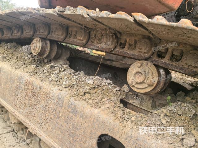 右侧履带整体（行走机构）