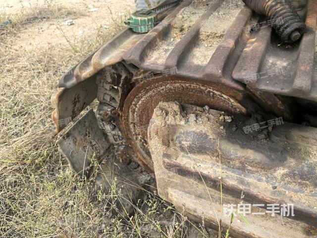 右侧行走马达盖板（行走机构）