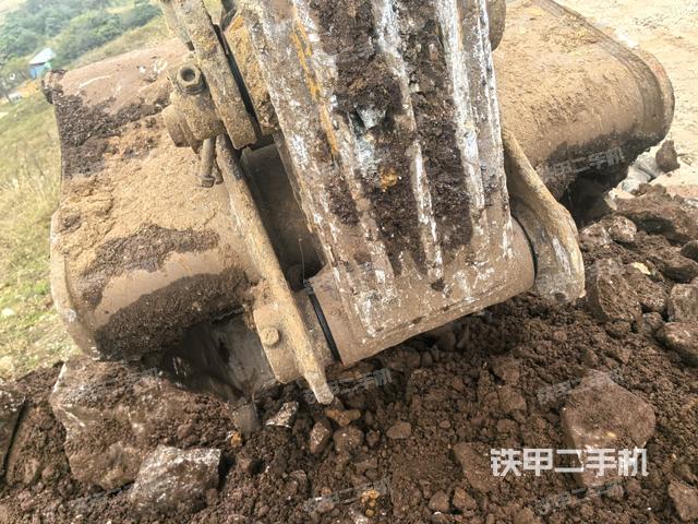 大臂整體?右側(cè)(工作和回轉(zhuǎn)裝置) 大臂整體?右側(cè)(工作和回轉(zhuǎn)裝置)