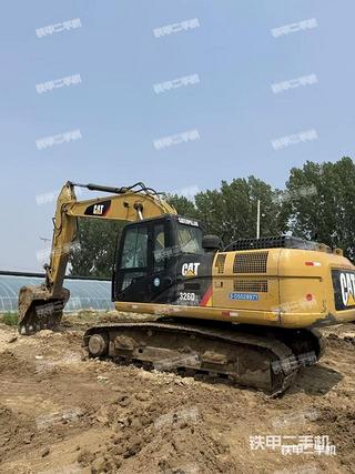 卡特彼勒CAT®326D2 L 液压挖掘机