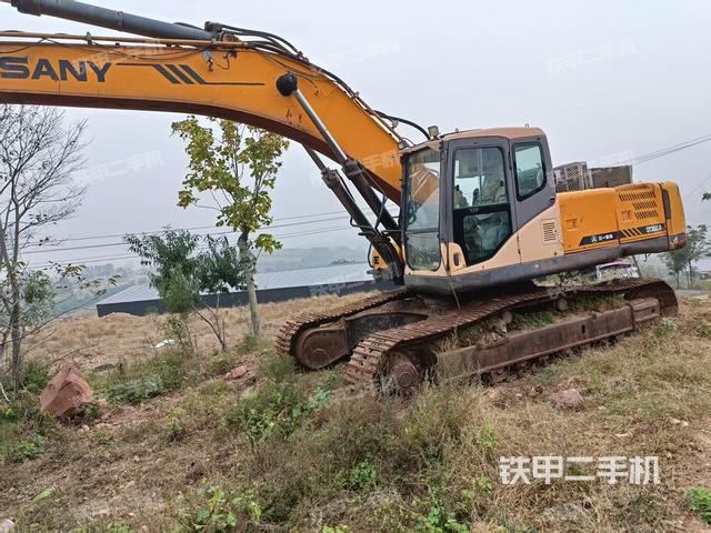 三一重工SY365C挖掘機