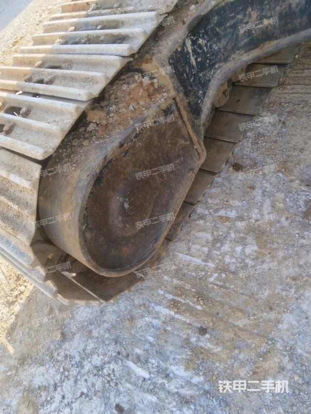 左導(dǎo)向輪(行走機構(gòu)) 左導(dǎo)向輪(行走機構(gòu))