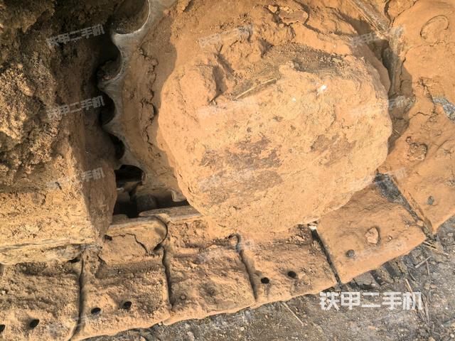 左托鏈輪和鏈筋(行走機(jī)構(gòu)) 左托鏈輪和鏈筋(行走機(jī)構(gòu))