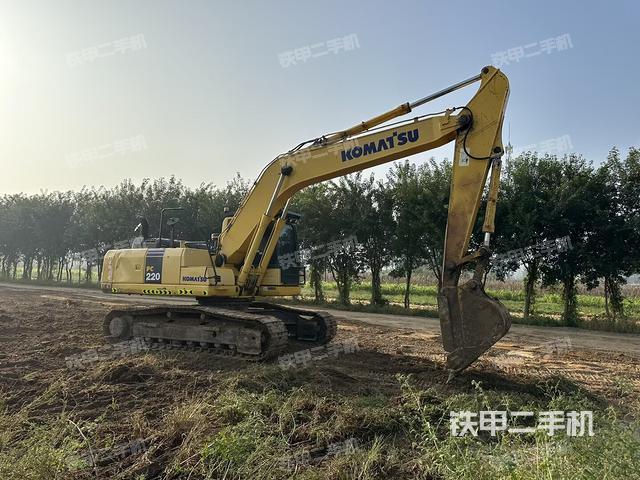 整机右后45°(整机外观) 整机右后45°(整机外观)