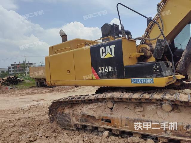 左側(cè)履帶整體?(行走機(jī)構(gòu)) 左側(cè)履帶整體?(行走機(jī)構(gòu))