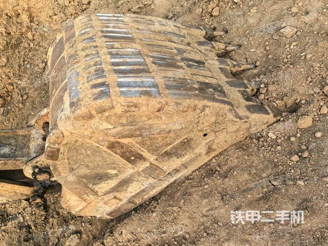 大臂整体 右侧(工作和回转装置) 大臂整体 右侧(工作和回转装置)