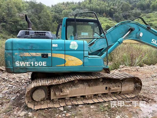 单侧履带整体(整机外观) 单侧履带整体(整机外观)