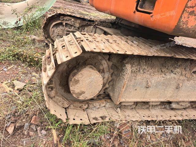 右驱动轮(行走机构) 右驱动轮(行走机构)