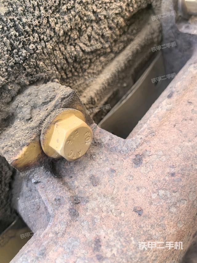 中央回轉(zhuǎn)接頭特寫(上車部件) 中央回轉(zhuǎn)接頭特寫(上車部件)