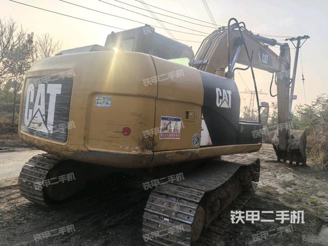 右后45(整機(jī)外觀) 右后45(整機(jī)外觀)