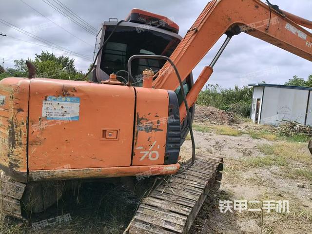 整機(jī)右后45°(整機(jī)外觀) 整機(jī)右后45°(整機(jī)外觀)