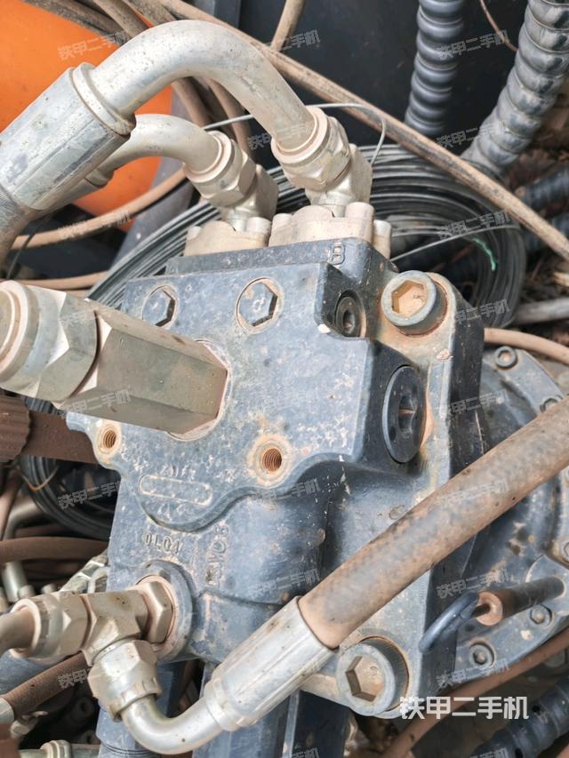 回轉(zhuǎn)馬達(dá)(上車部件) 回轉(zhuǎn)馬達(dá)(上車部件)