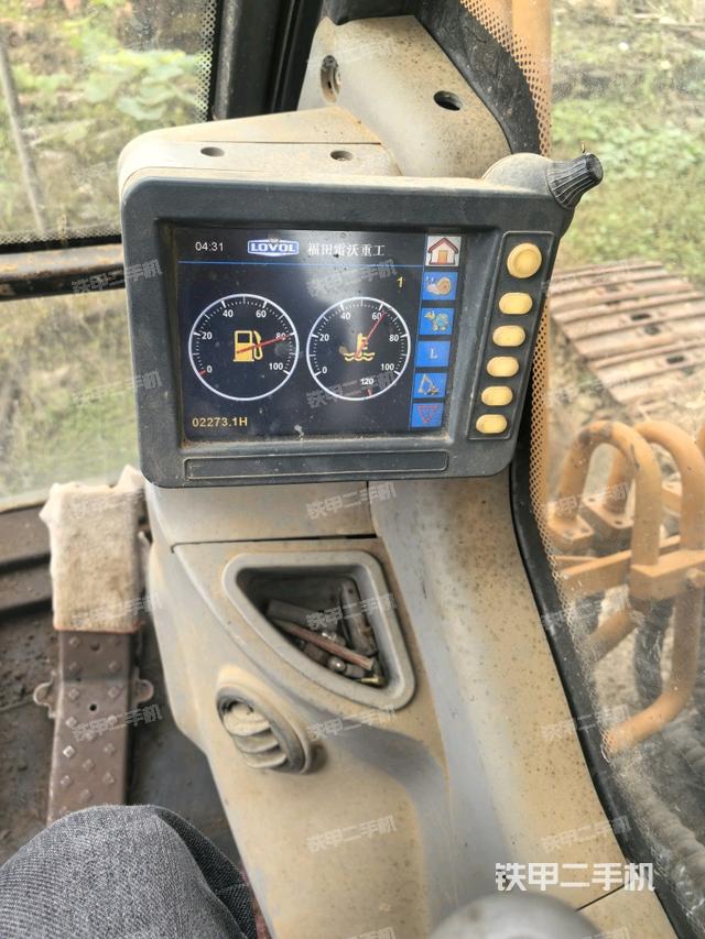 座椅左側(cè)控制臺(tái)/音響/含左手柄(駕駛室部分) 座椅左側(cè)控制臺(tái)/音響/含左手柄(駕駛室部分)