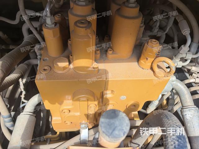 分配阀(上车部件) 分配阀(上车部件)