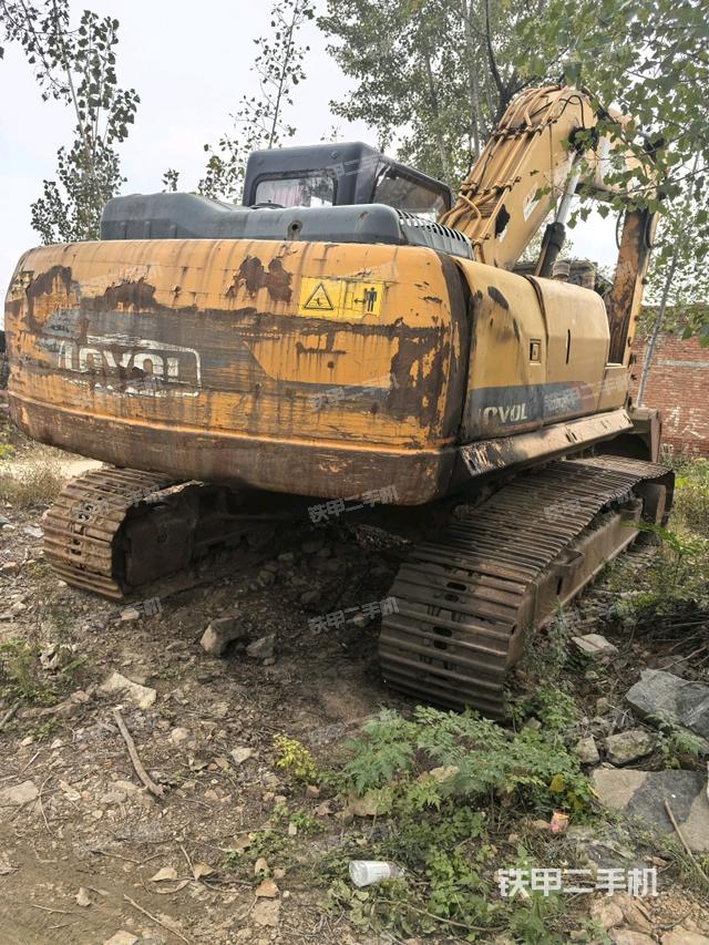 右前45(整機(jī)外觀) 右前45(整機(jī)外觀)