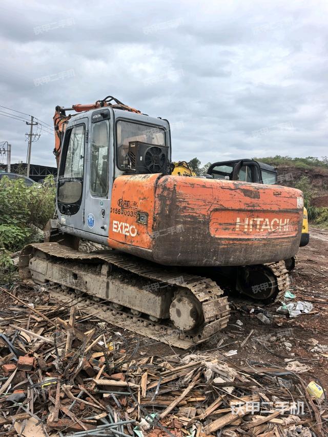 右前45(整機外觀) 右前45(整機外觀)