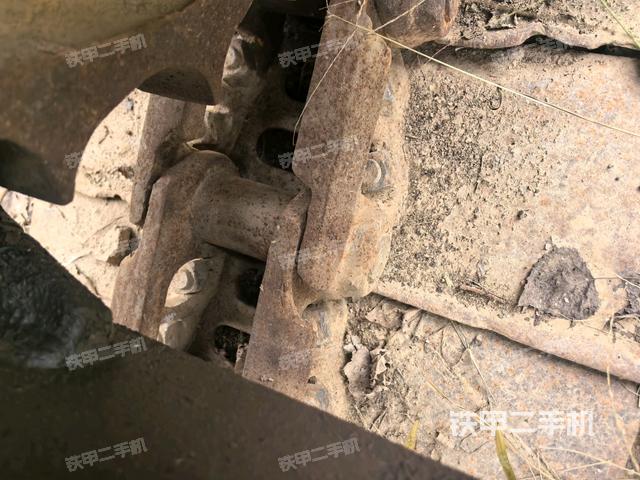 左驅(qū)動(dòng)輪(行走機(jī)構(gòu)) 左驅(qū)動(dòng)輪(行走機(jī)構(gòu))