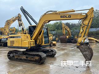 山東臨工E675F挖掘機(jī)