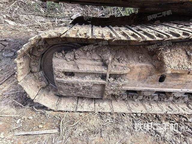 左侧行走马达盖板(行走机构) 左侧行走马达盖板(行走机构)