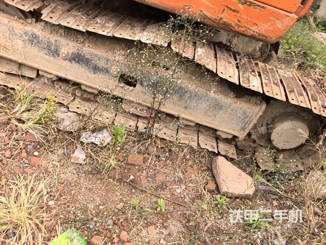 左驱动轮(行走机构) 左驱动轮(行走机构)