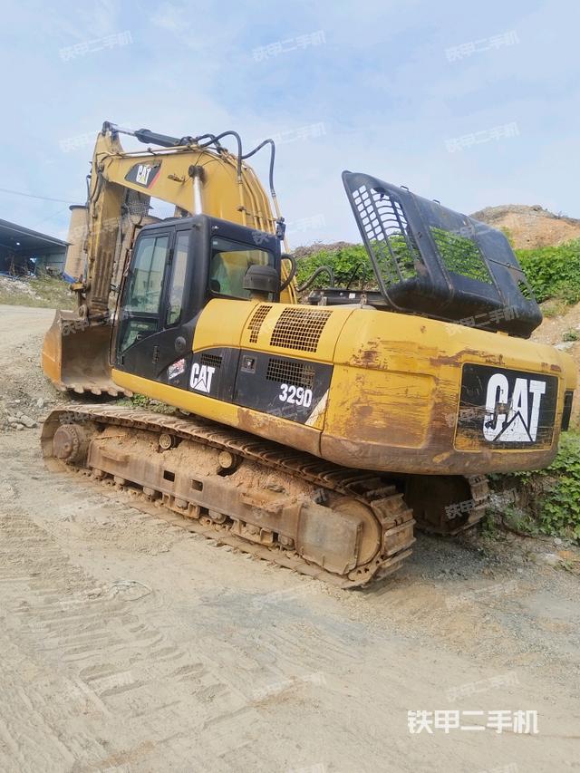 左后45(整機(jī)外觀) 左后45(整機(jī)外觀)