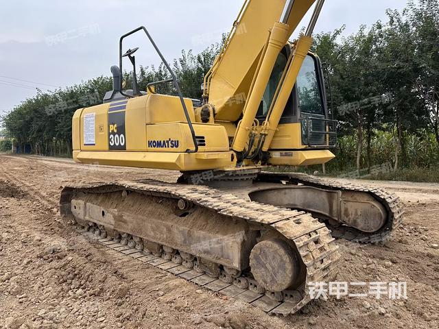 整机右后45°(整机外观) 整机右后45°(整机外观)