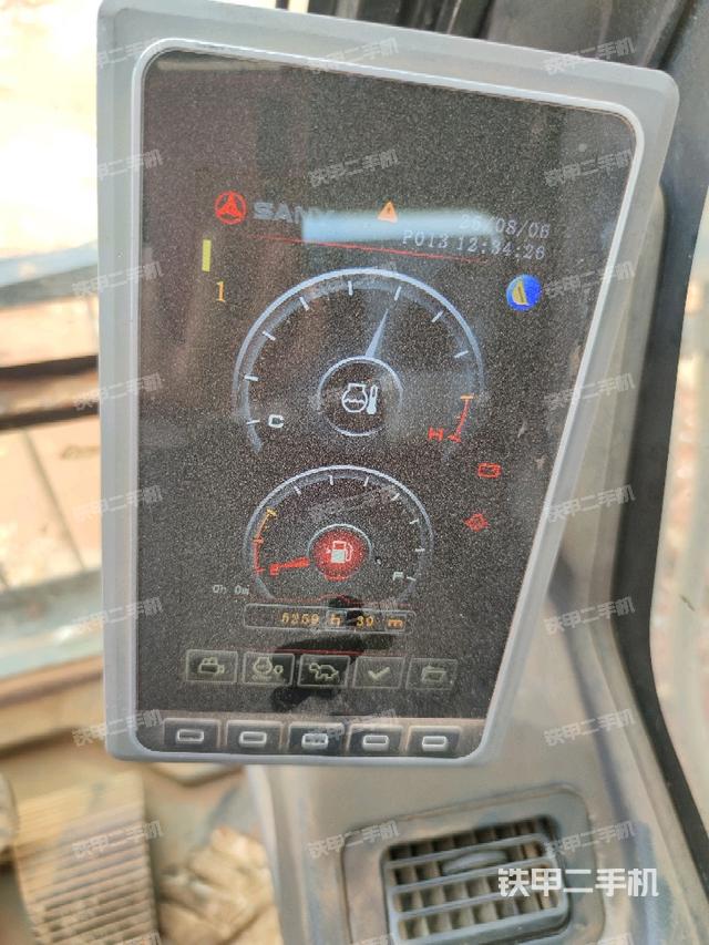 小时表(驾驶室部分) 小时表(驾驶室部分)