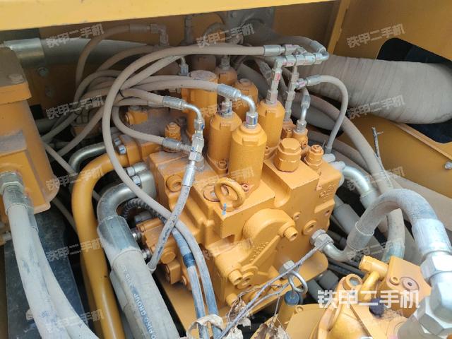 分配阀(上车部件) 分配阀(上车部件)