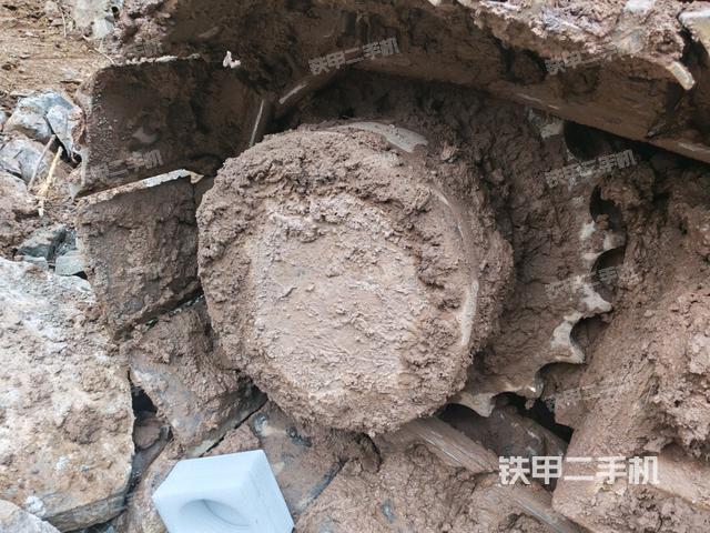 右驅(qū)動輪(行走機(jī)構(gòu)) 右驅(qū)動輪(行走機(jī)構(gòu))